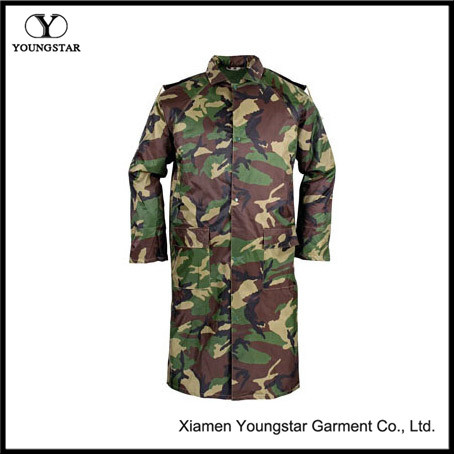 Waterproof Military Camouflage PVC Raincoat with Button Type