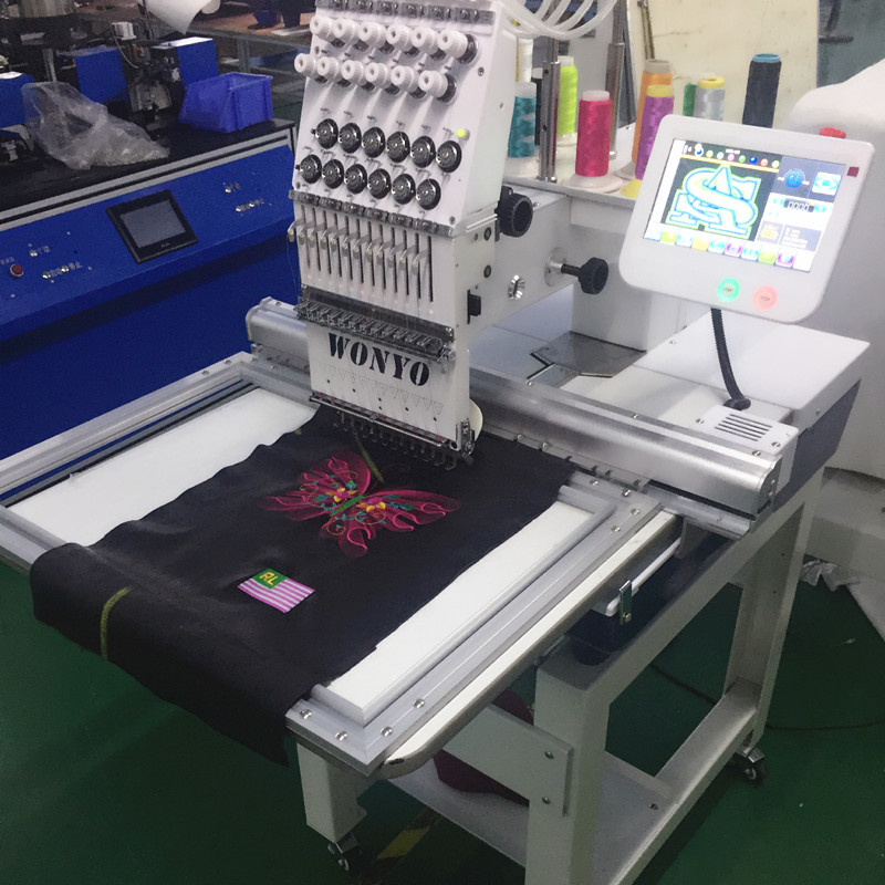 Computerized Embroidery Machine with Dahao Computer Software