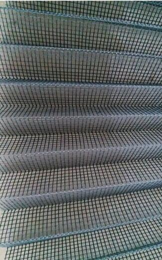 Folded Fiberglass Window Mesh, 18X16, 1.6cm Thickness, 30m Length, Grey or Black Color