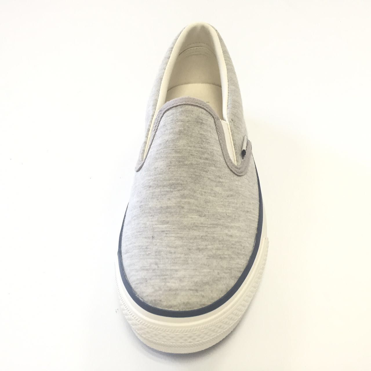 2017best Quality Casual and Fashion Canvas Shoes No Shoelaces Many Colors