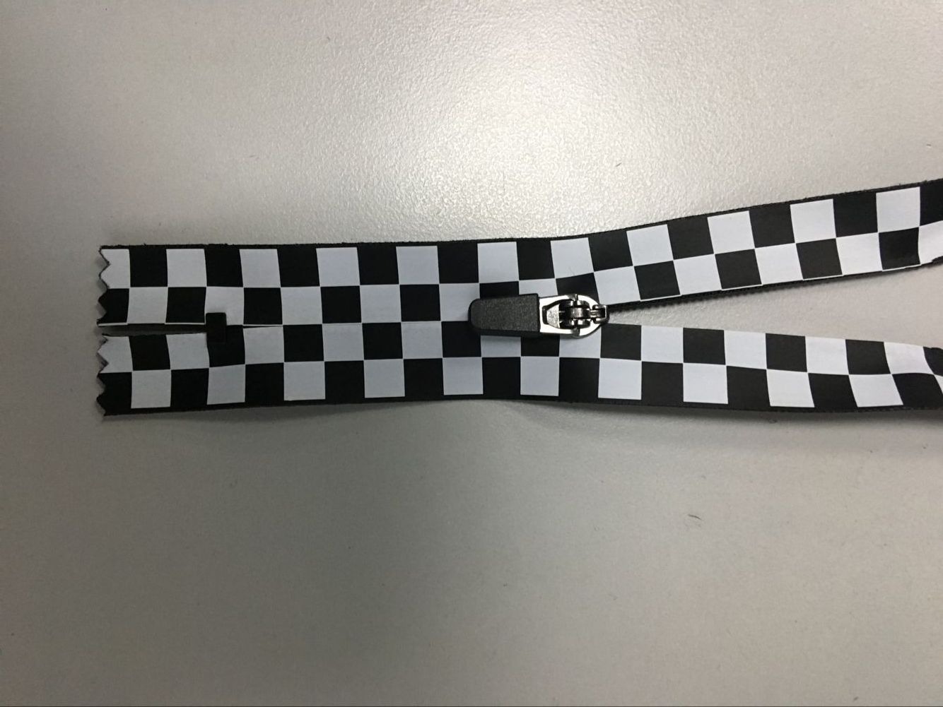 Water Proof Zipper with Printing Patern and Rubber Puller/Top Quality