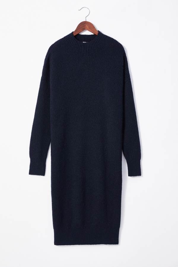 Ladies Sweater with Long Pattern