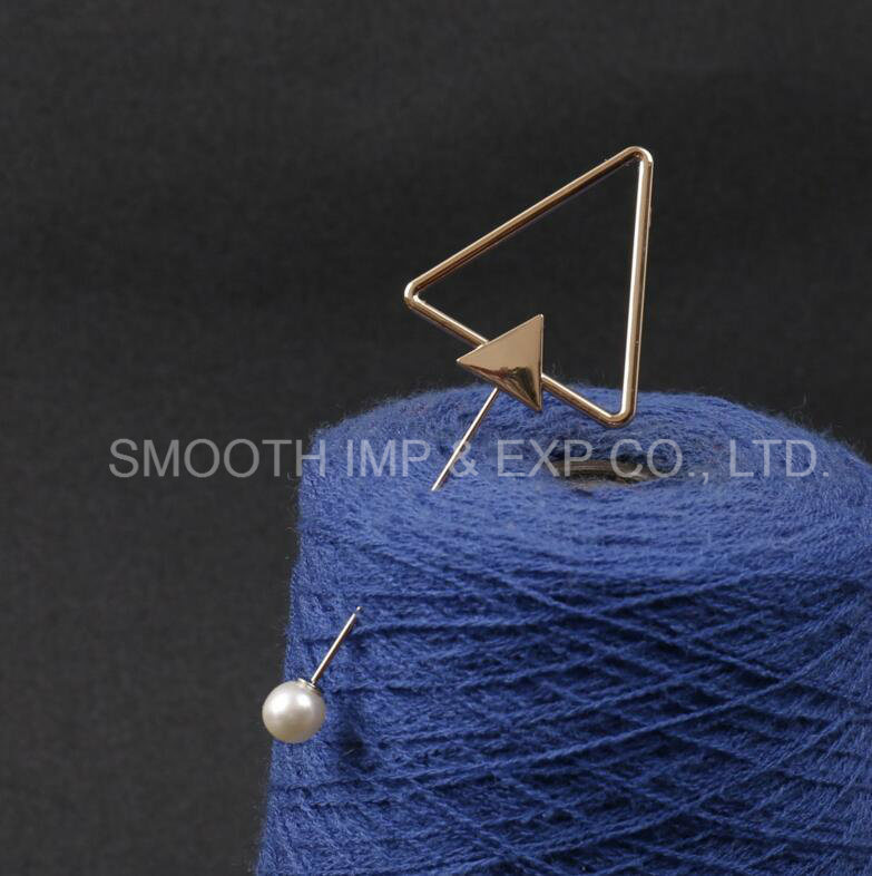 Triangle Pearl Bead Zinc Alloy Metal Brooch Pin Clothing Decorate
