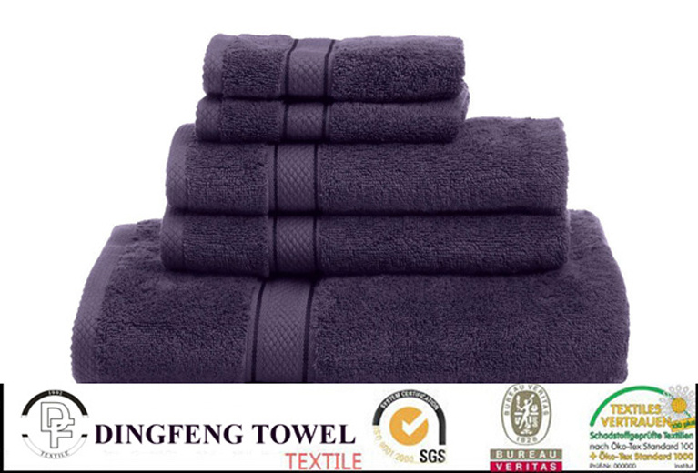 Best Quality Bath Towel 70X140cm Combed 550 GSM