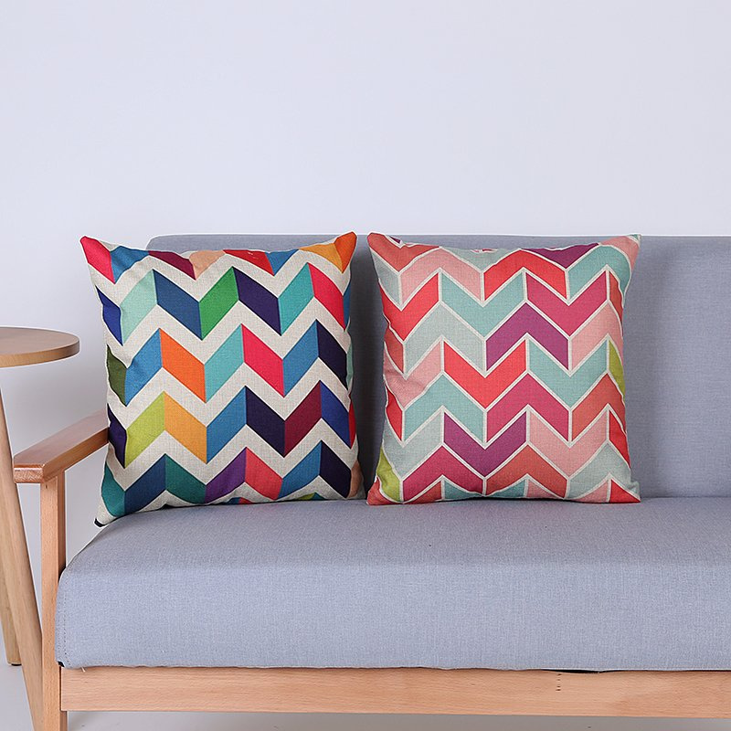 Digital Print Decorative Cushion/Pillow with Geometric Pattern (MX-73)