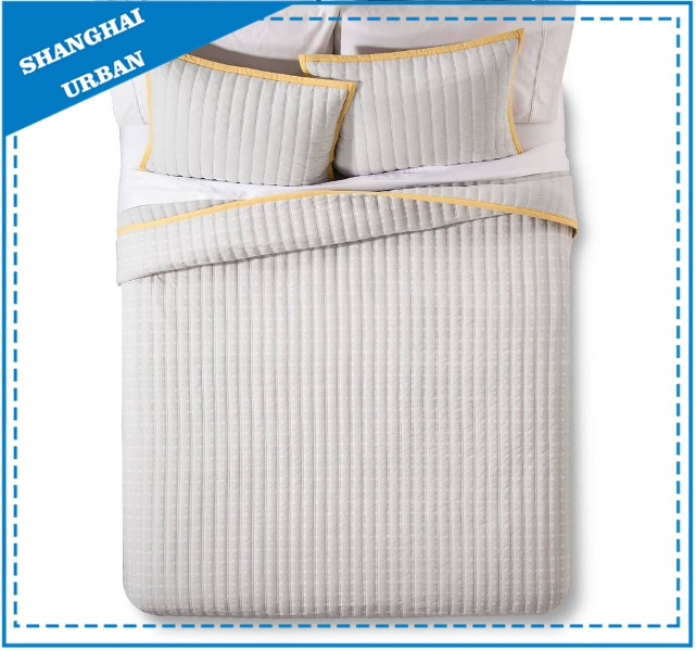 Cream Solid Yellow Border Polyester Quilt Set
