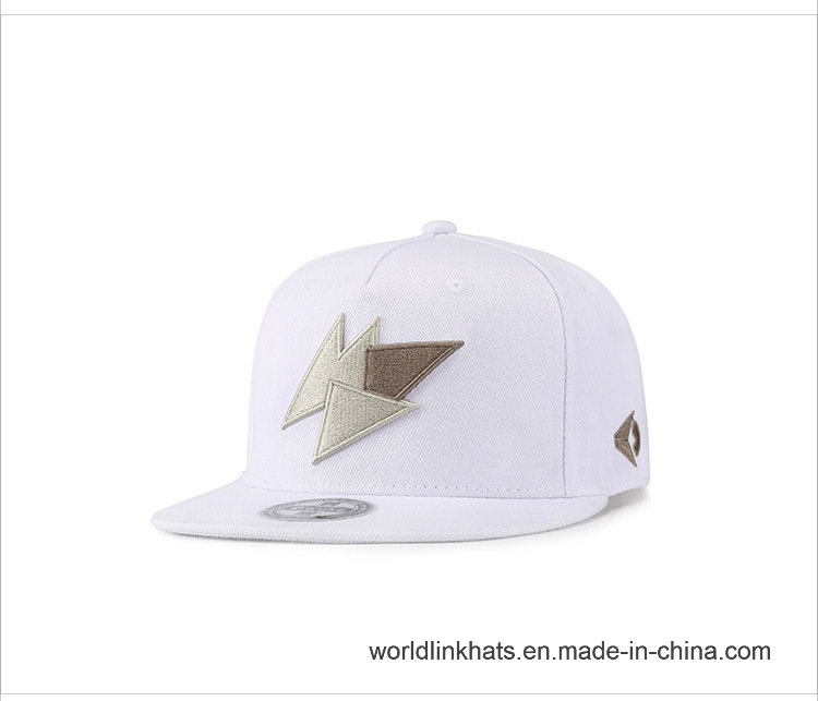 Plain 3D Embroideruy 5 Panel Snapback Cap with Logo Design