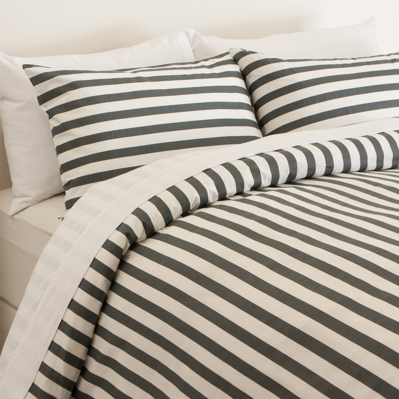 100% Cotton/Polyester Bedding Sets (natural, breathable, soft and durable)