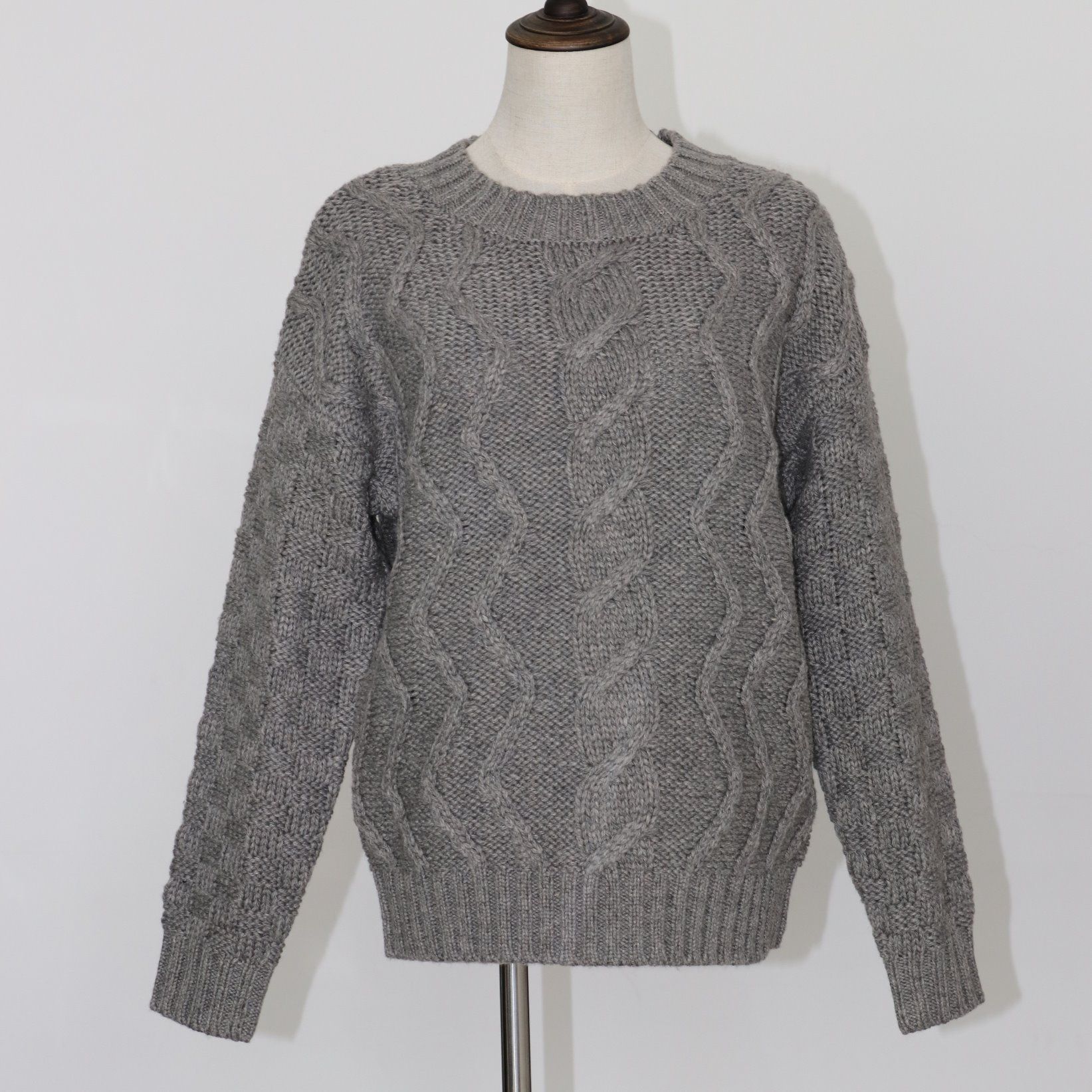 Winter Basic Style Warm Ladies' Wool Sweater Top in Heavy Guage with Whole Body Cable Pattern and Long Sleeves