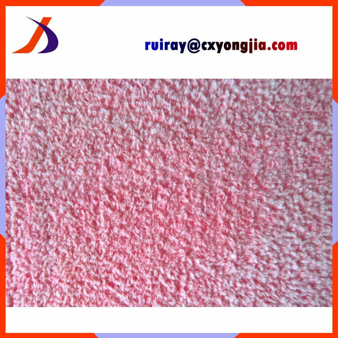 100% Polyester Beige Red Steamed Warp Knitted Furry Fabric
