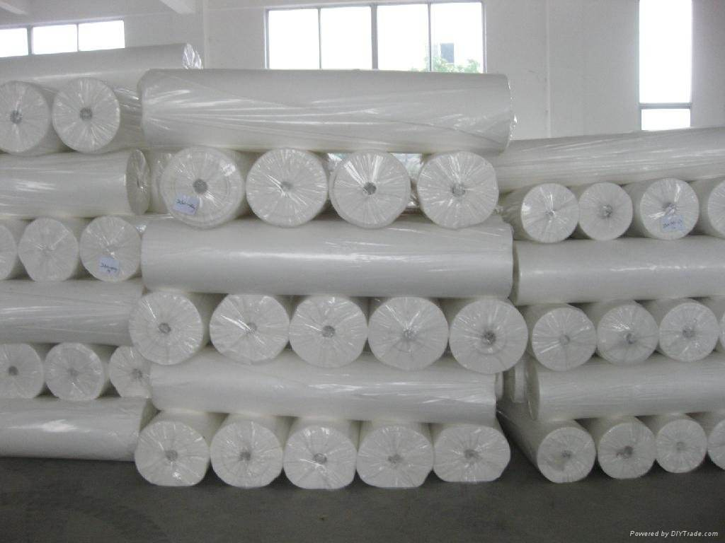 50% Polyester and 50% Nylon Feel Is Moderate Lining
