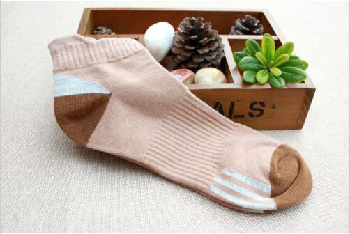Colored Patterned Vivid Jacquard Leisure Ankle Socks