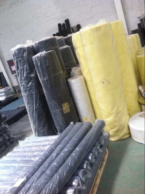 Customized Length Polyester Pleated/ Plisse Mesh