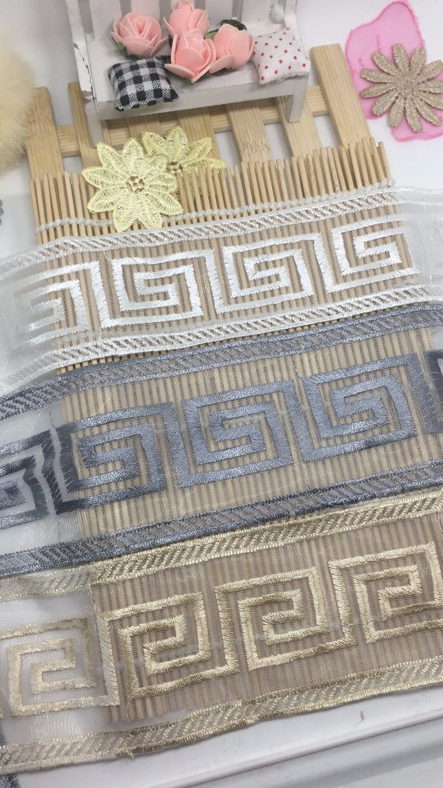 New Design 7.5cm Width Factory Stock Wholesale Embroidery Mesh Net Lace for Garment & Home Textiles & Beddings Accessory