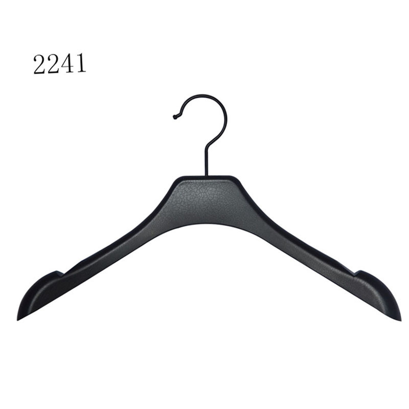 Wholesale Fancy Deluxe Cheap 15 Inch Plastic Top Hanger