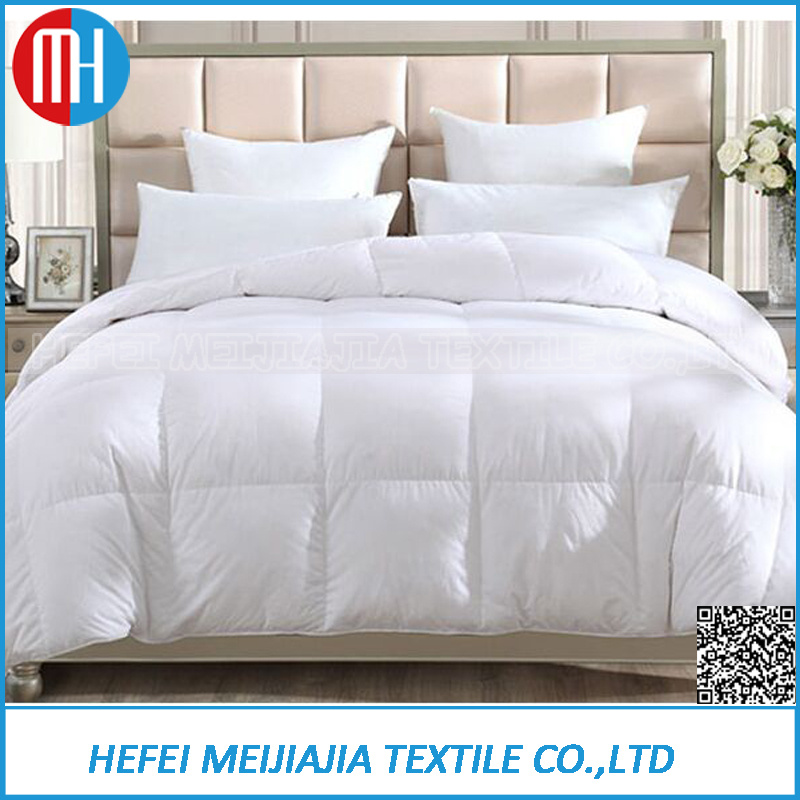 Luxury Silk Fabric Cover Duck Down Comforter 7 Start Hotel