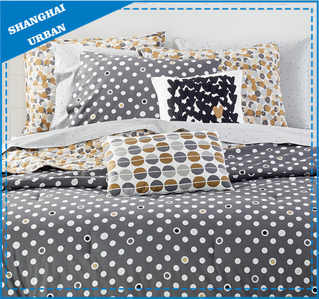 6 Piece Gray Dots Printed Polyester Comforter Set
