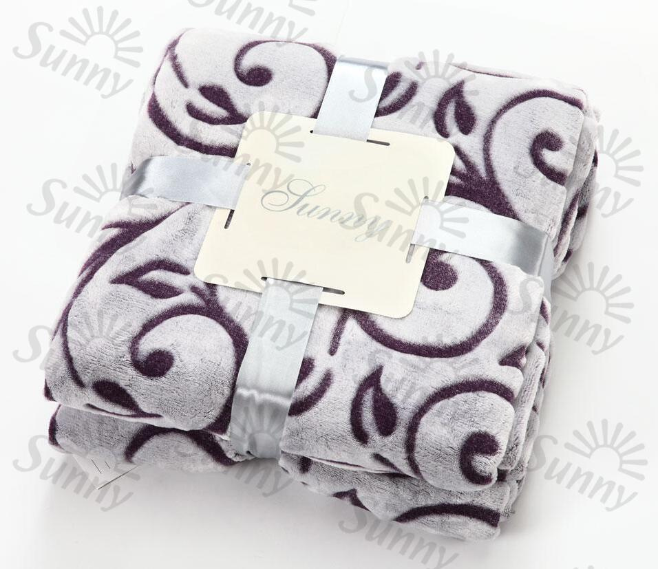 Blanket / Polyester Embossed Flannel Fleece Blanket
