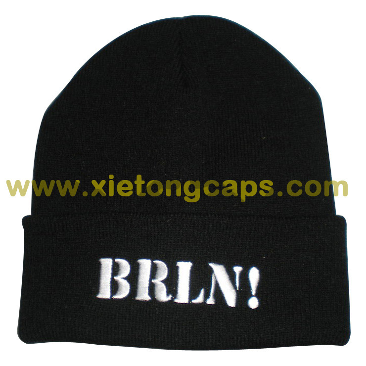 Fashion Warm Embroidered Flange Hat