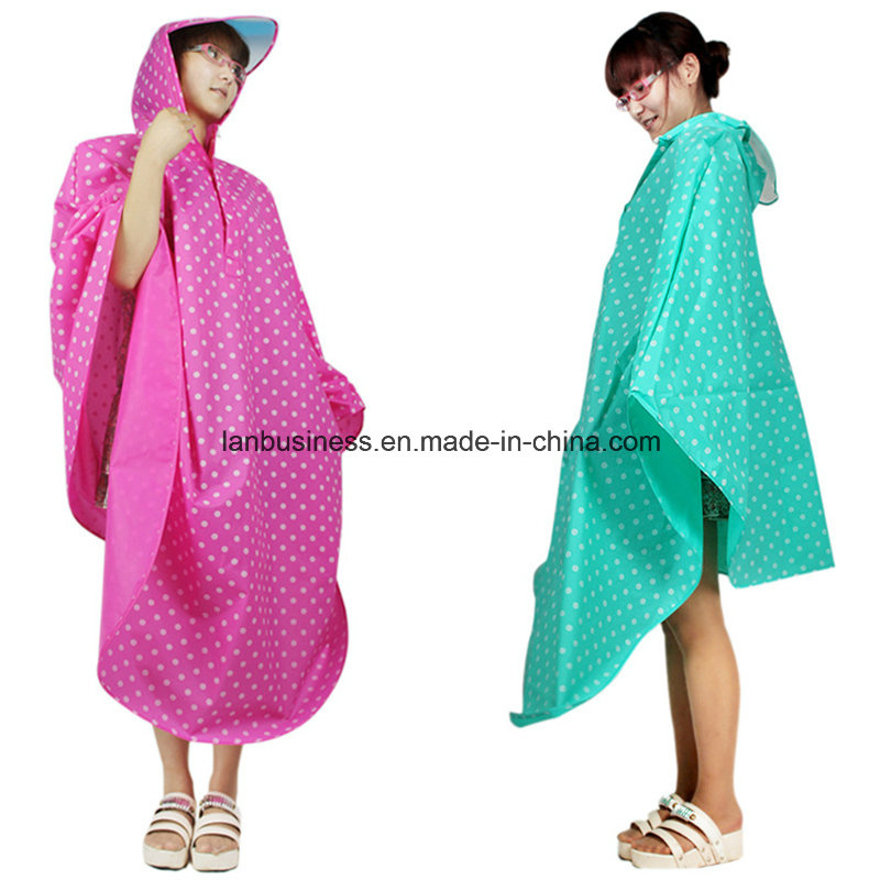 Poncho with a Wide Brim for Bicycles and Electric Vehicles