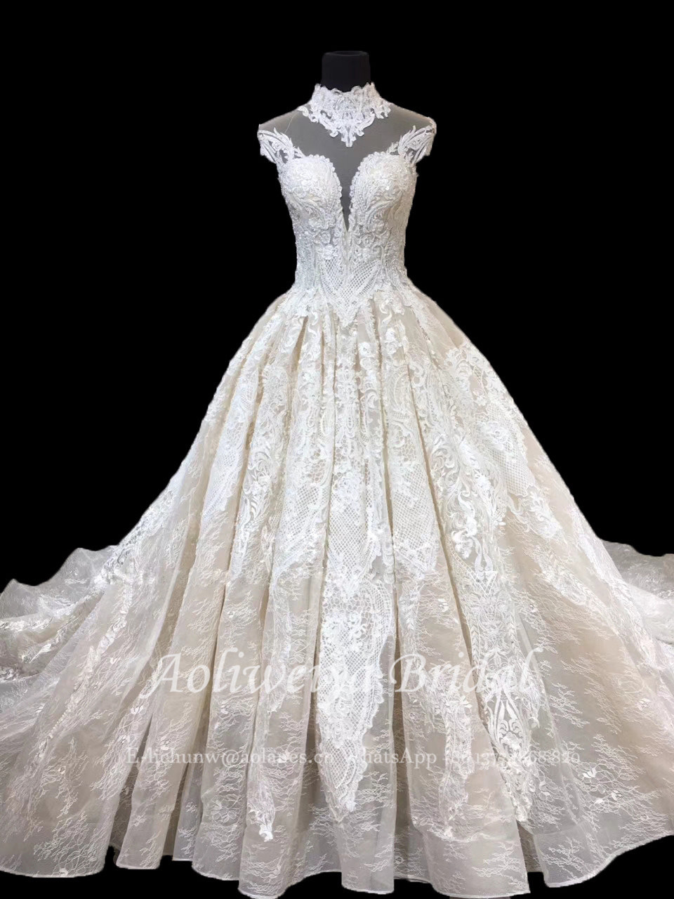 Aolanes Plain Lace Mermaid Strapless Wedding Dress 010515