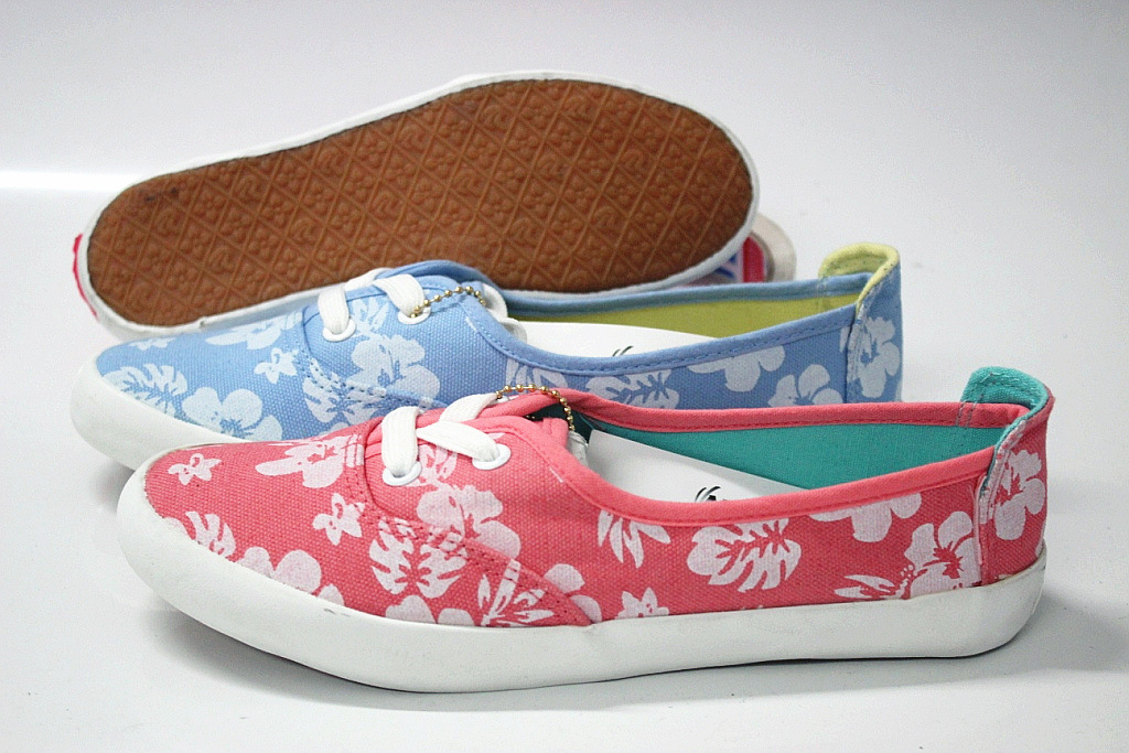 Beautiful Canvas Footwear for Lady (SNC-230009)