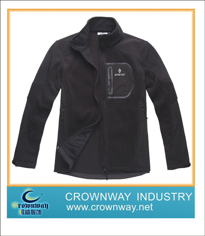 Men's Softshell Jacket with Exterior Seam Taping Pocket