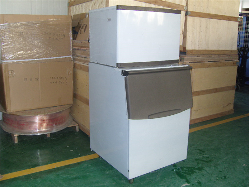 Split-Stype Snowflake Ice Machine 320kg Snowflake Ice Machine Factory