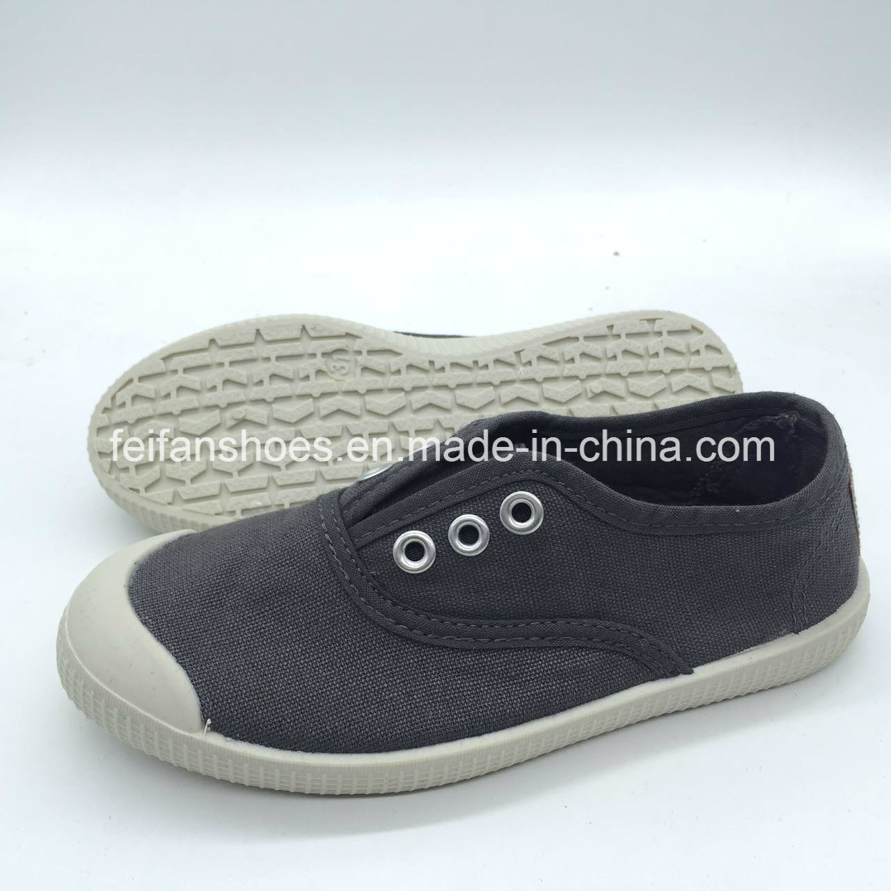 Customized High Quality Children Canvas Shoes Casual Shoes for Kids (HP1214-3)