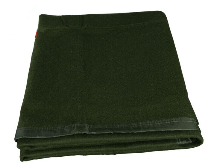 Outside Emergency Wool Blanket for Warm Keep