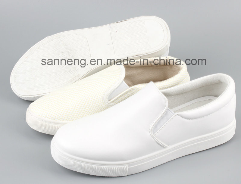 White Shoes / Leisure Sneaker / Slip-on Shoes with PVC Injection Outsole (SNC-49019)