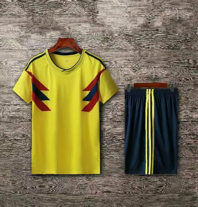Nice Customized 2018 Newest Design Sublimation Soccer Jersey, Football Jersey