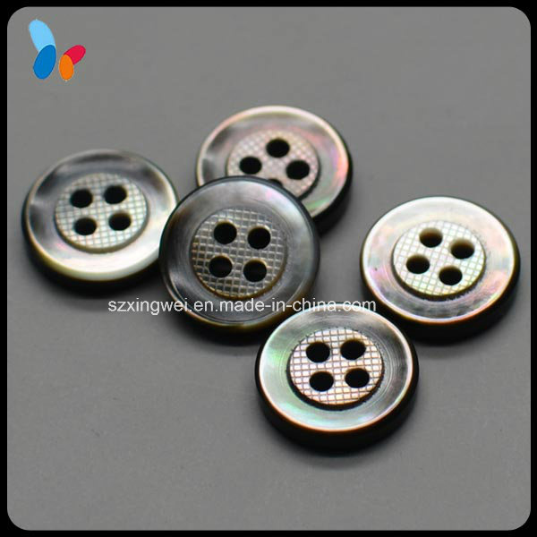 High End Black Mop 4 Holes Shell Button