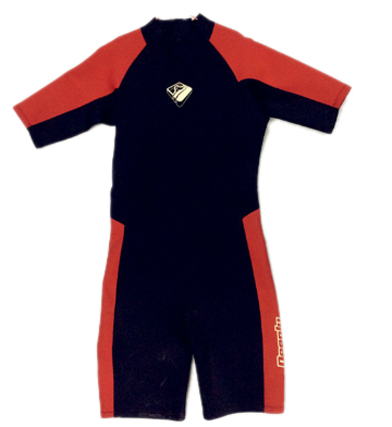 Short Neoprene Surfing Wetsuit with Nylon Fabric (HX15S112)