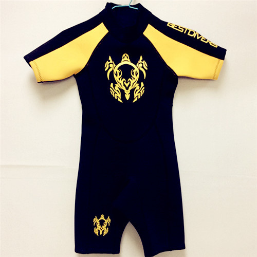 Short Neoprene Surfing Wetsuit with Nylon Fabric (HX15S13)