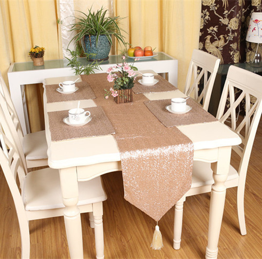 Sequin Embroidery Table Runner Embroidery Decorative Table Flag (JTR-40)