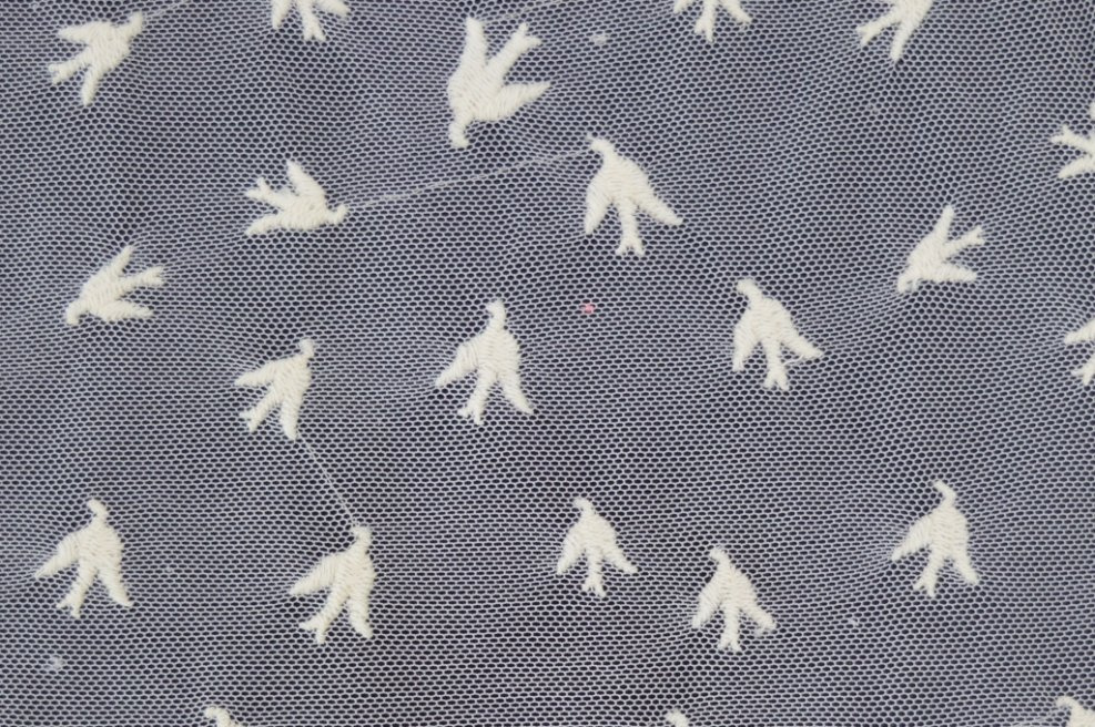 High Quality Embroidery Lace Fabric Polyester Trimming Fancy Melt Polyster Lace for Garments & Home Textiles E30005
