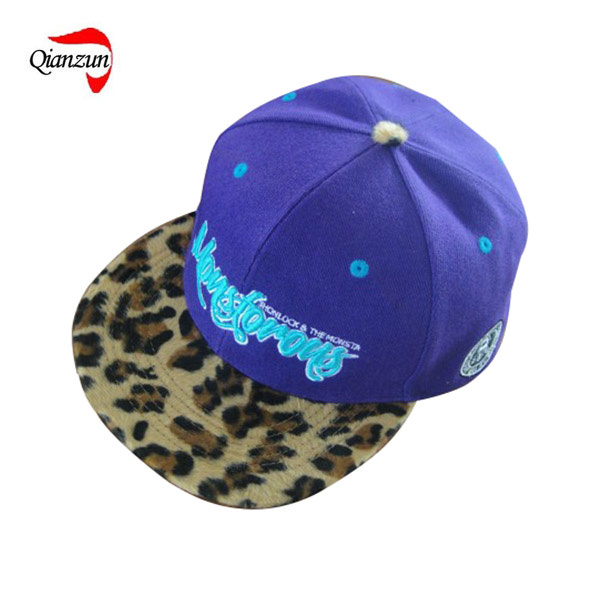 2016 New Style Leopard Grain Brim Snapback Caps