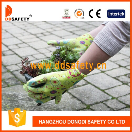 Ddsafety 2017 Green Nylon Flower Design Shell Transparent Nitrile Coating Gloves