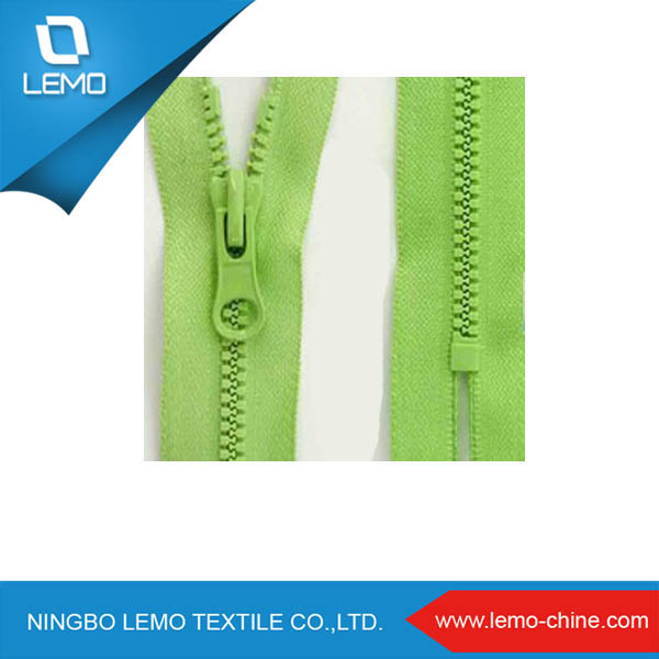 5# Resin Teeth Plastic Zipper for Ring Pull