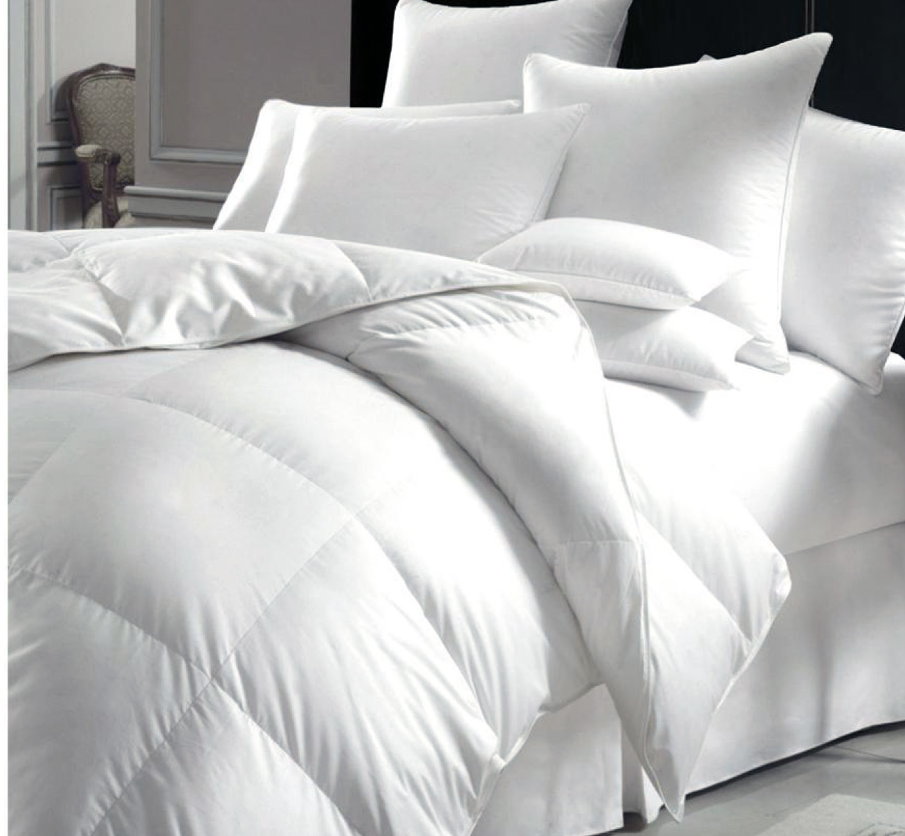 Crafted with The Finest Quality Hypoallergenic Polyester Comforter