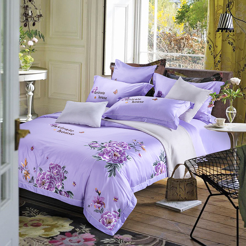 Home Textile Satin Bedding Set Cotton Luxury Embroidery Bedding Set