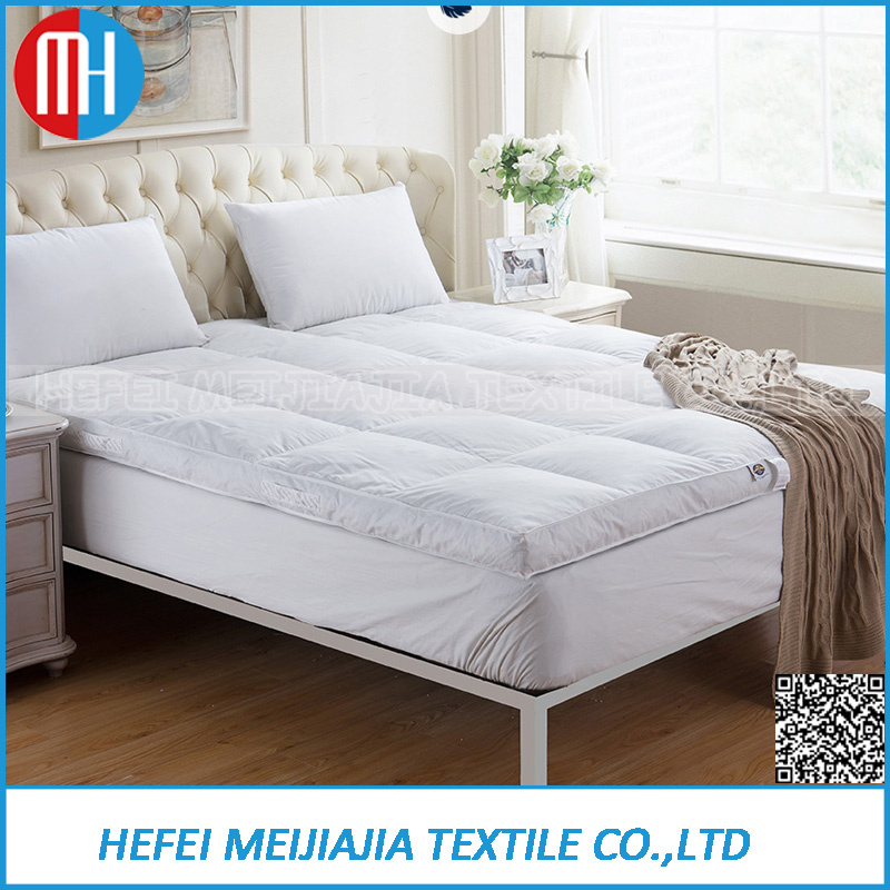 100% Cotton Queen Mattress with Goose Down Feather Filling