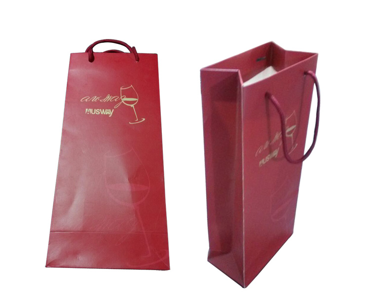 Simple Red Wine Paper Bag with Printed Logo Customized Accept