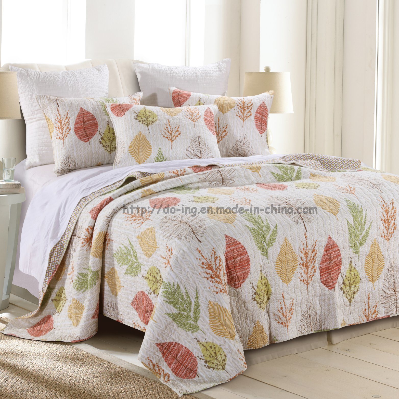 Cotton Rotary Print Quilt in Natural (DO6041)