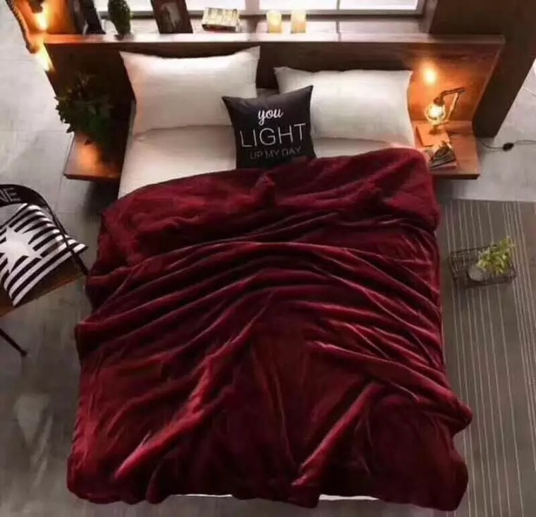 Premium Knit Sherpa Throw Blanket Super Soft Cozy Blanket