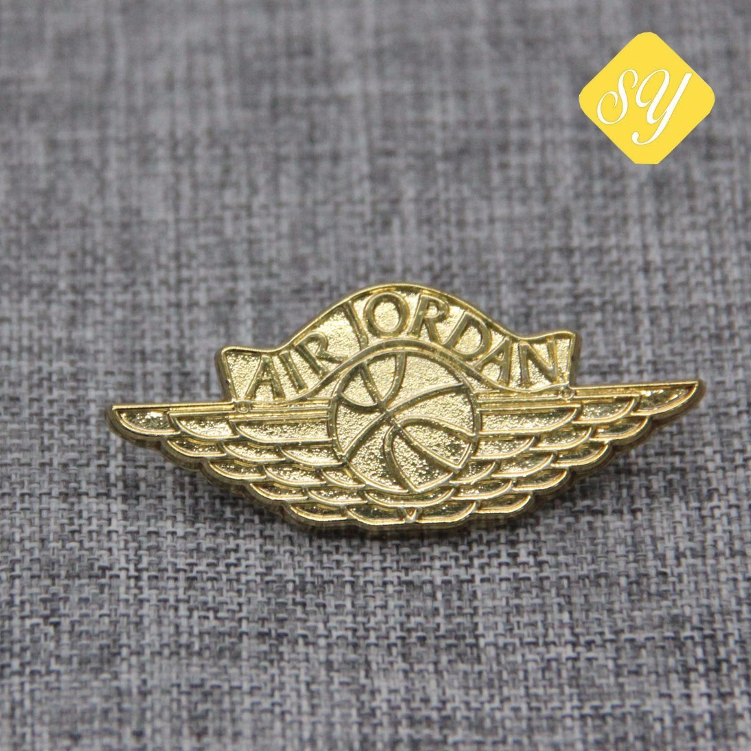 Soft Enamel Honor Custom Gold Lapel Pin