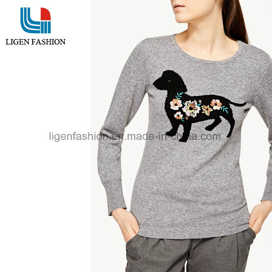 Fashionable Ladies Embroidery Pattern Knitted Pullover