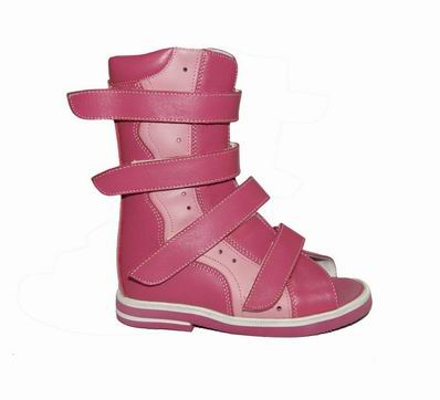 Orthopedic Boot with High Heel to Restore Iffy Feet