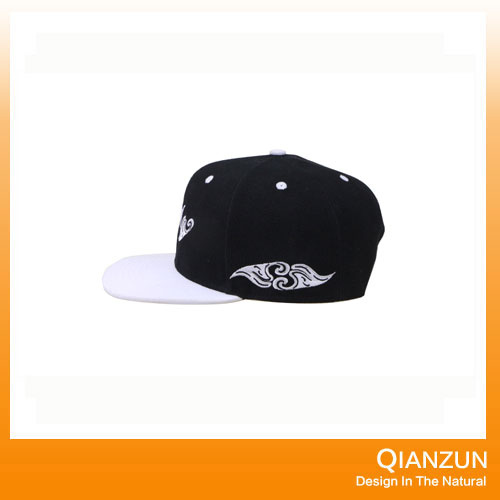 2016 New Designed Snapback Hats with Your Logo